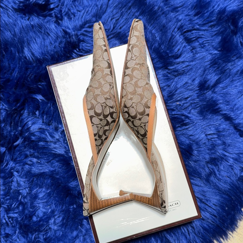 Coach Vintage Libby Small logo Mule Heel size - 8.5b - Picture 5 of 6